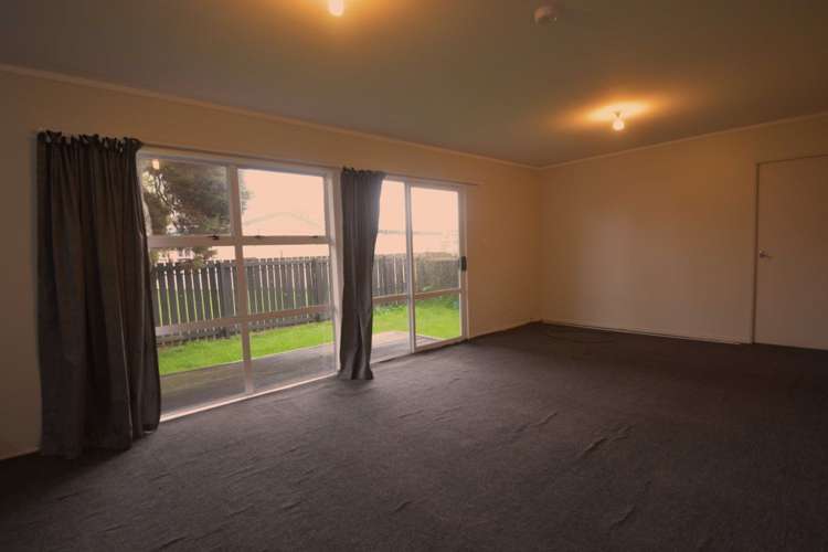 2/221 Buckland Road Mangere East_5