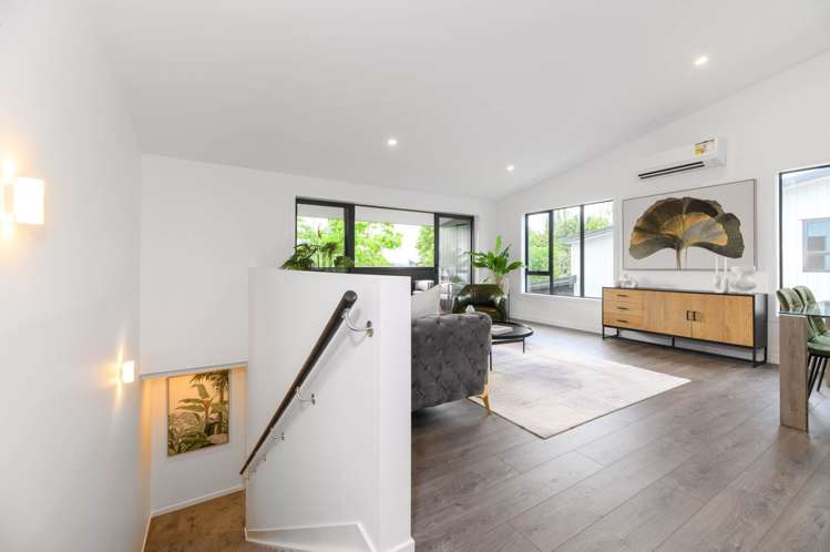 18 & 20 Arataki Views Way Glen Eden_16