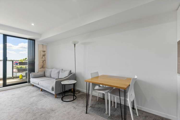 208/8 Gray Avenue Mangere East_8