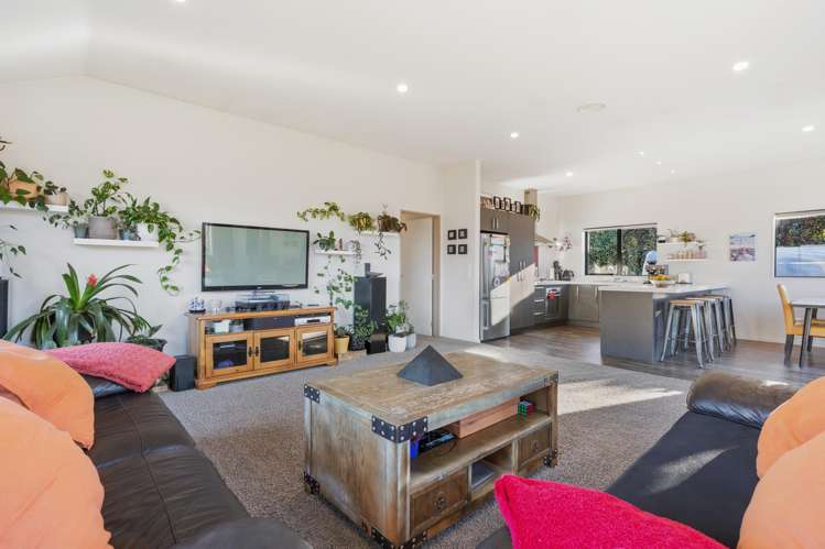 1 Witley Lane Lower Shotover_13