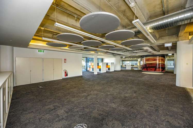 Suite 2.1 and 3.1/381 Great South Road Ellerslie_4