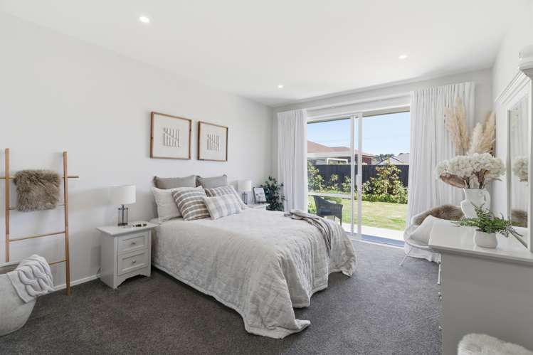 8 Oaks Drive Lincoln_19