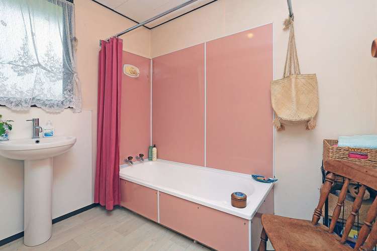 1/88c Kelvin Road Papakura_6