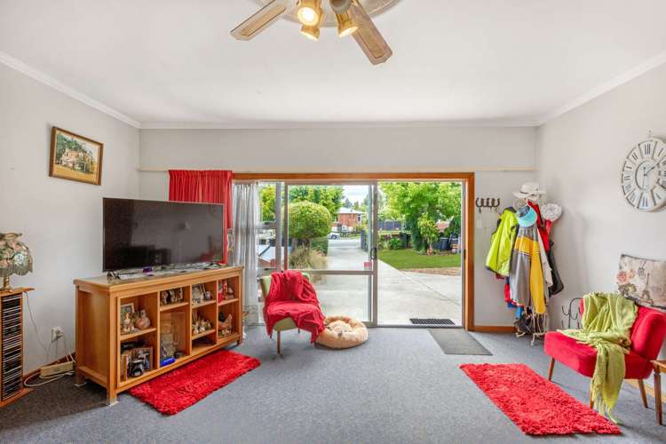 11 Talbot Street Gore Surrounds_7