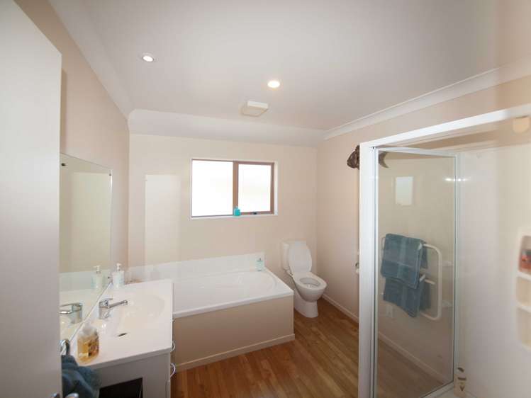 43 Erlestoke Crescent Churton Park_21