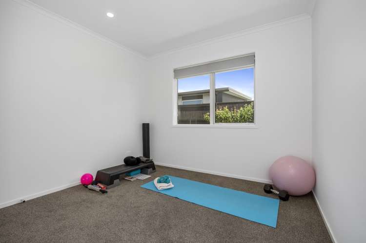 3 Hanlow Place Pyes Pa_11