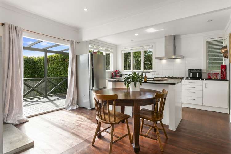 110a Atkinson Road Titirangi_6