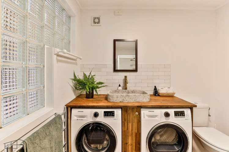 13 Takahe Road Titirangi_23