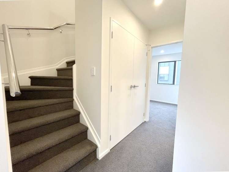  6/327 Glengarry Road Glen Eden_3