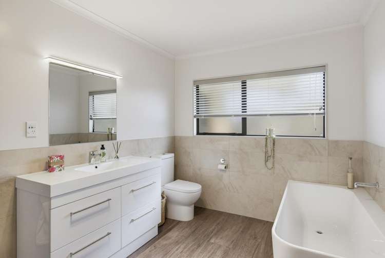 14 Sunburst Court Paraparaumu Beach_34