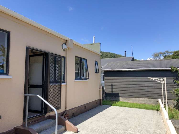98 Ward Street Cobden_15