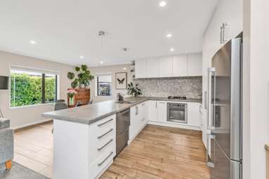 53 Masefield Drive_3