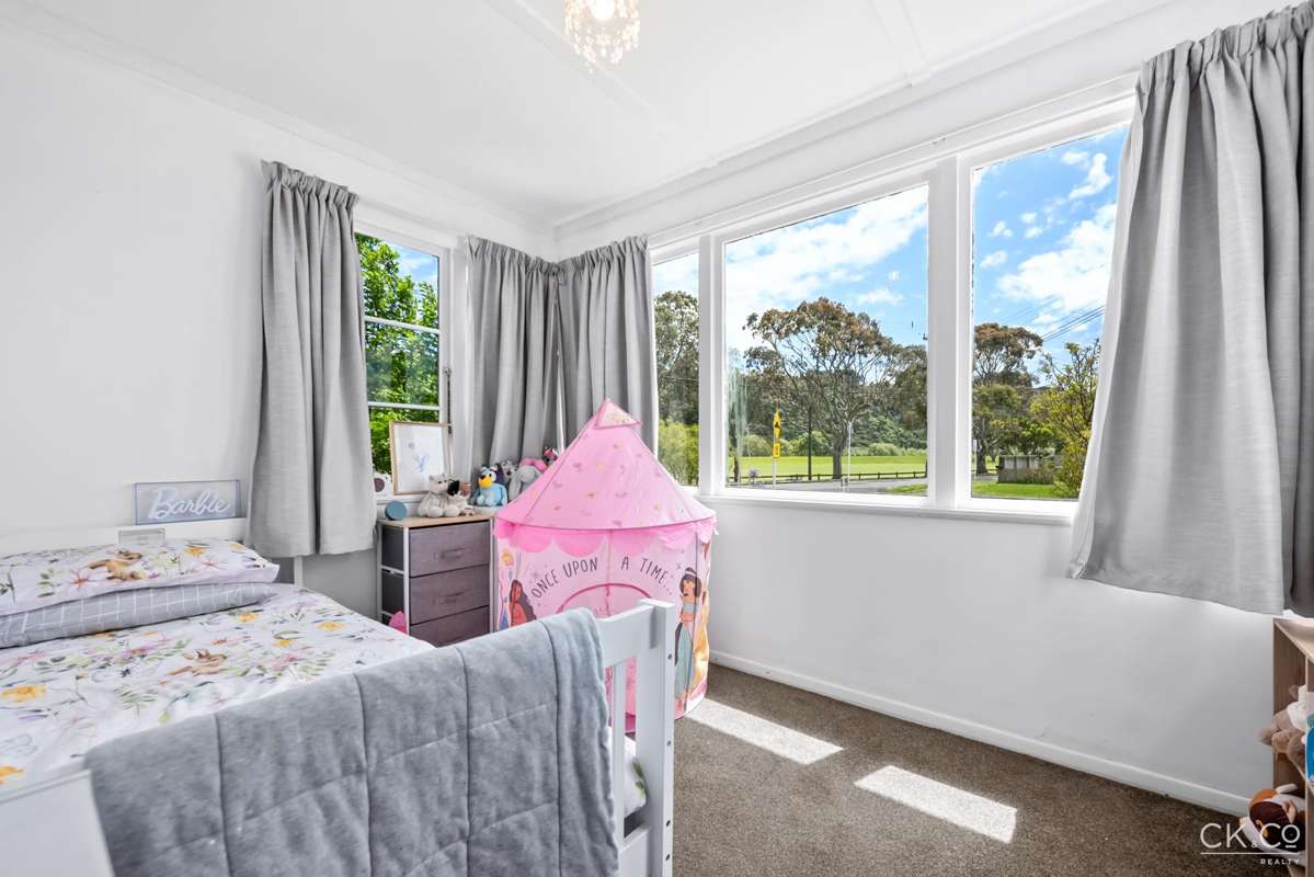 2 Churton Crescent_5