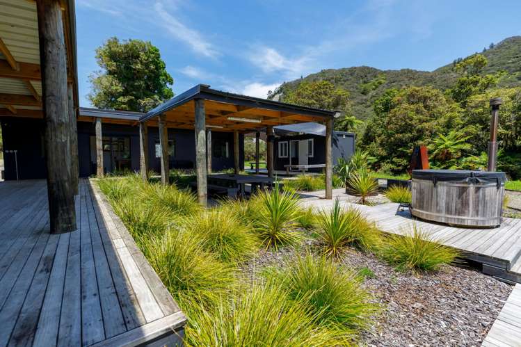 2109 Okau Road Ahititi_8