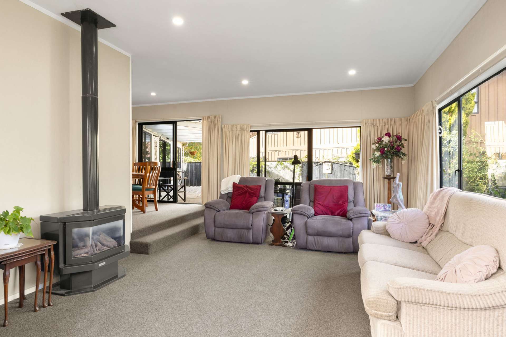 20 Essendon Court Glenview_0