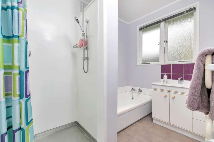 1/16 Coronation Road Glenfield_15