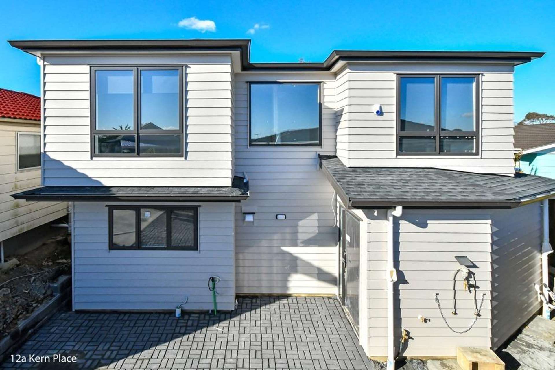 12a Kern Place 10686_0
