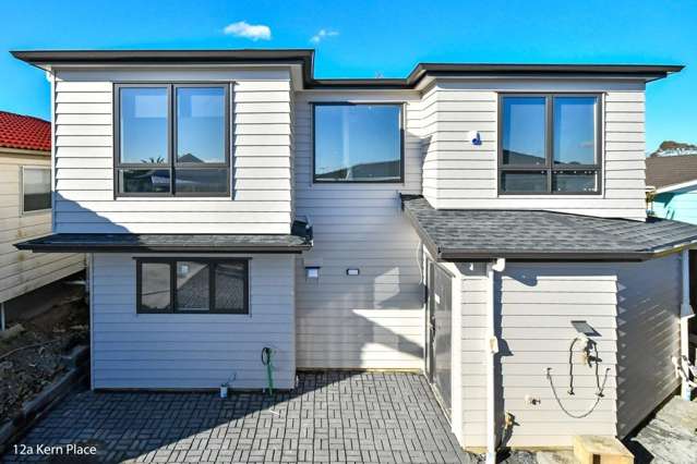 Spacious 5-Bedroom, 3-Bathroom Home in a Quiet Cul-de-Sac in Manurewa