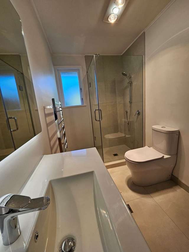 1A Hubert Henderson Place Remuera_3