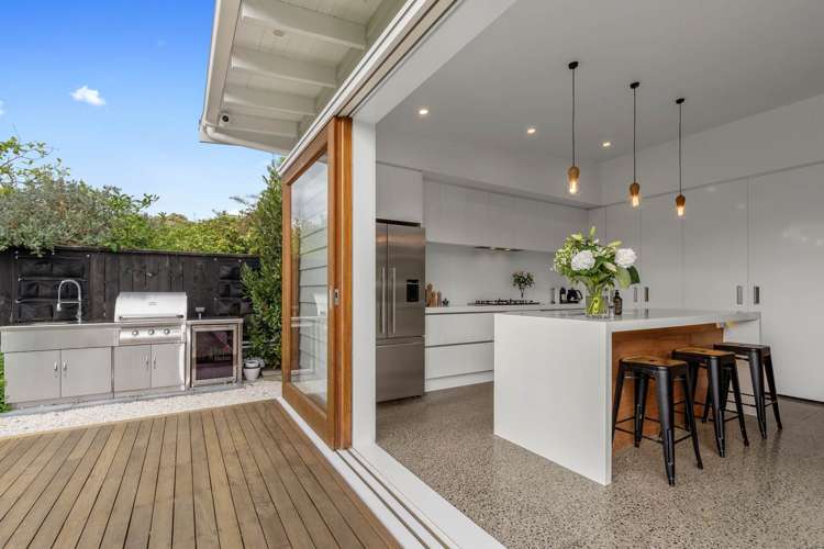 20 Egremont Street Belmont_16