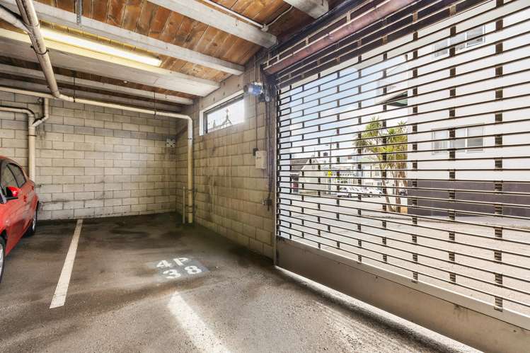 4P/51 Webb Street Mount Cook_12