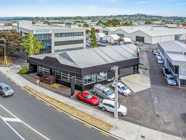 Industrial profile in Penrose