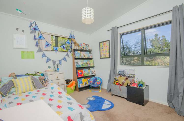 2/78a Woodglen Road Glen Eden_11