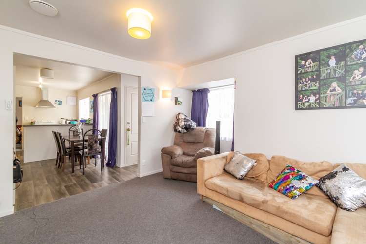 1/46 Hyde Street Wainuiomata_5