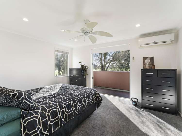 18 Bruce Pulman Drive Takanini_5