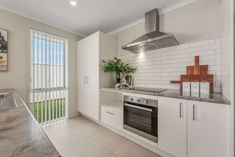 61 Hills View Drive Papamoa_9