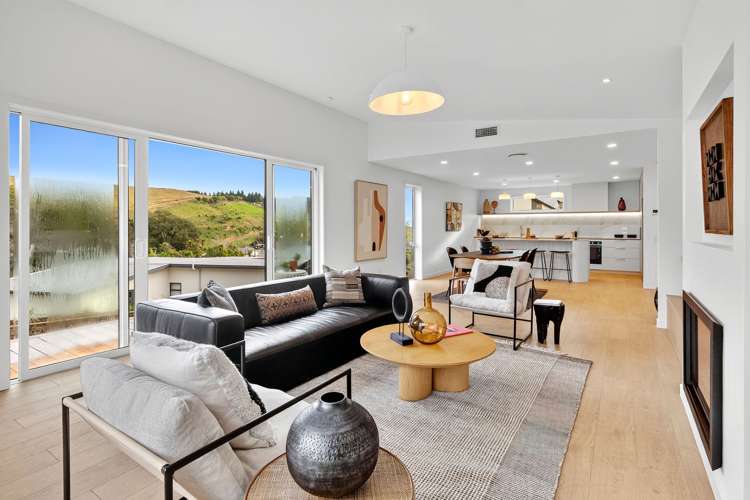 2 Charters Lane Stoke_6