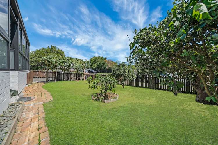 1/82 Aviemore Drive Highland Park_24