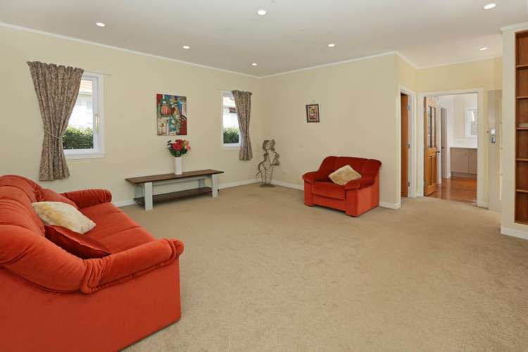 72 Te Atatu Road Te Atatu South_5