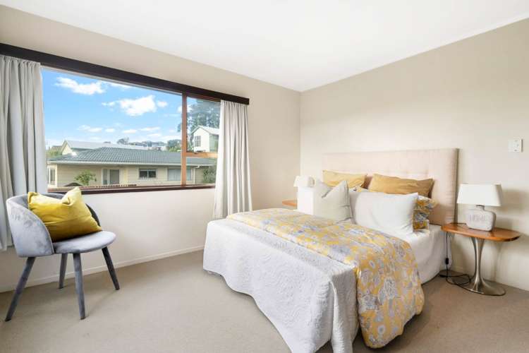 1/33 Oaktree Avenue Browns Bay_8