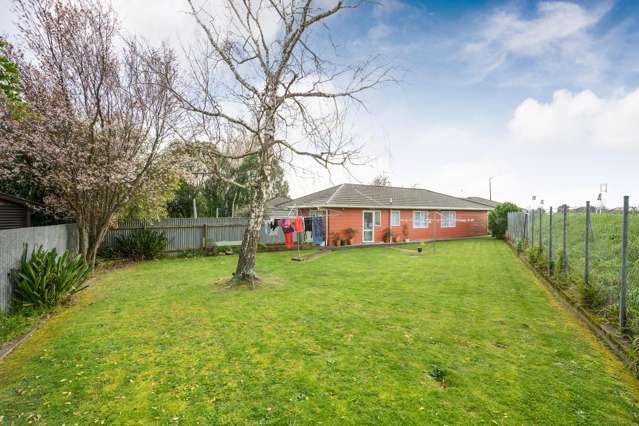 48 Botanical Road Takaro_2