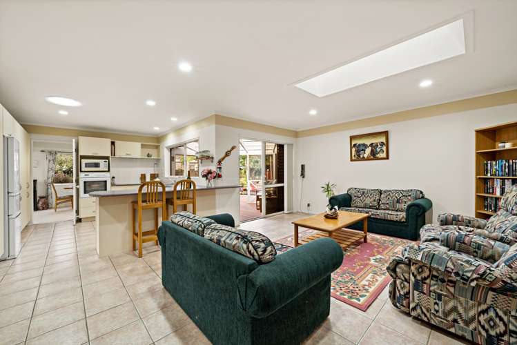 115 Lakeside Drive Orewa_12