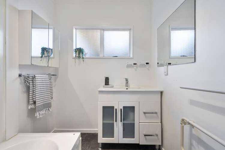 48 Fraser Drive Feilding_15