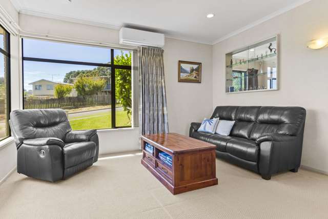 8 Jelas Road Red Beach_3