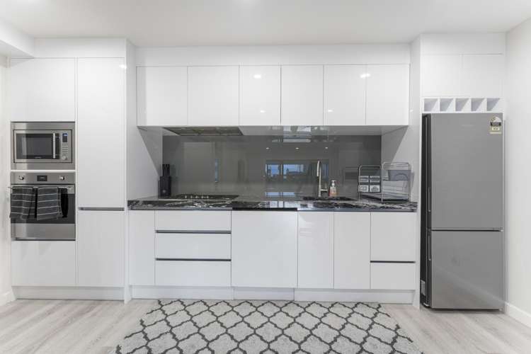 13 Michael Richard Place East Tamaki Heights_17