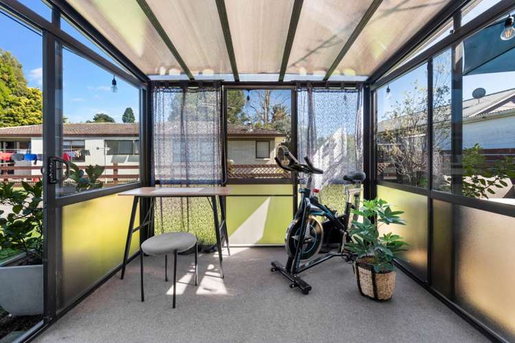 3/6b Youngs Road Papakura_11