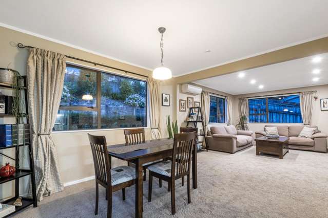 61 Albatross Close Whitby_3