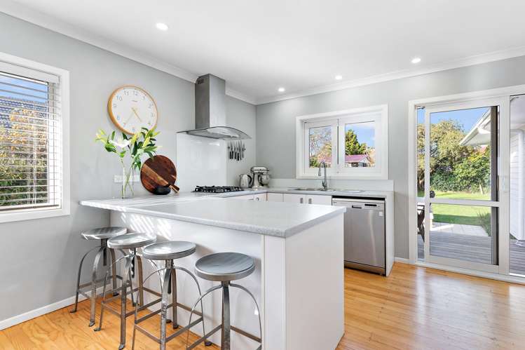 11 Roby Street Te Atatu Peninsula_7