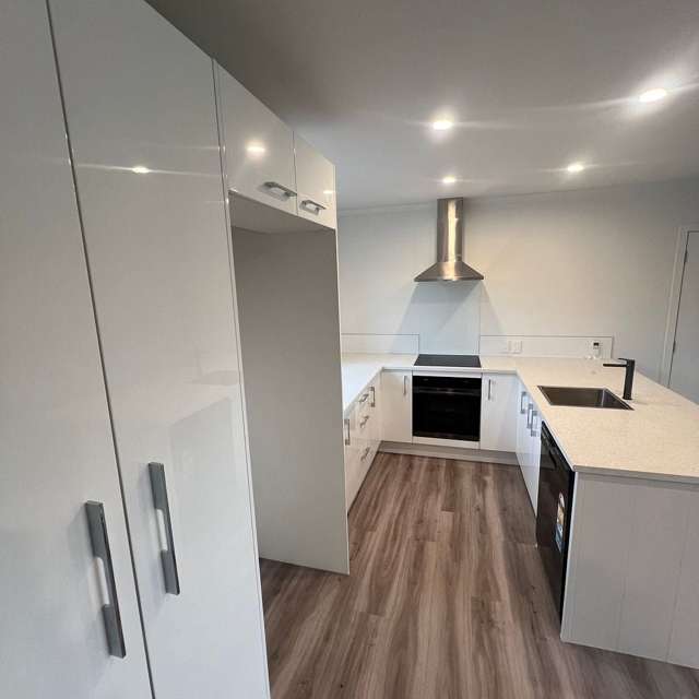 29 Fenwick Crescent Hillcrest_2