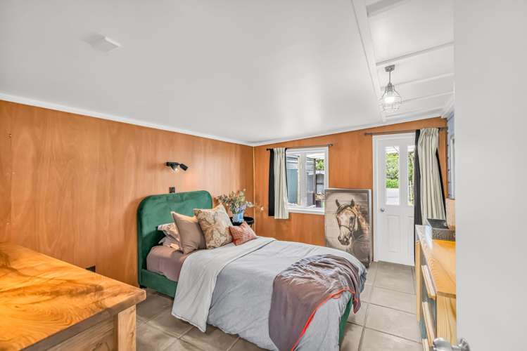 102 Pacific Drive Southbridge_9