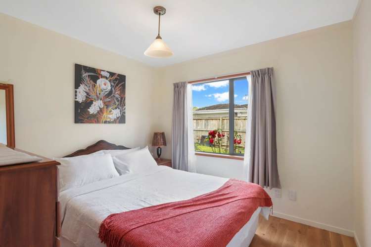 102 Bolton Street Blockhouse Bay_17