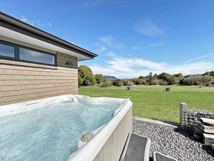 12 Lacebark Drive Kinloch_38