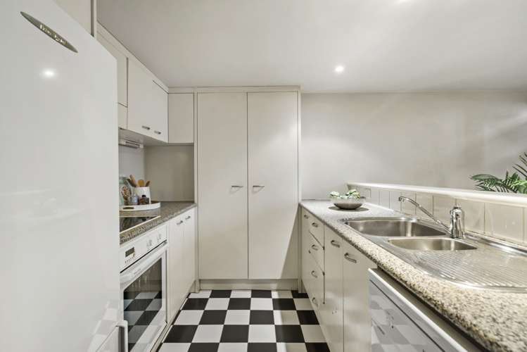 1b/5 Cheshire Street Parnell_7