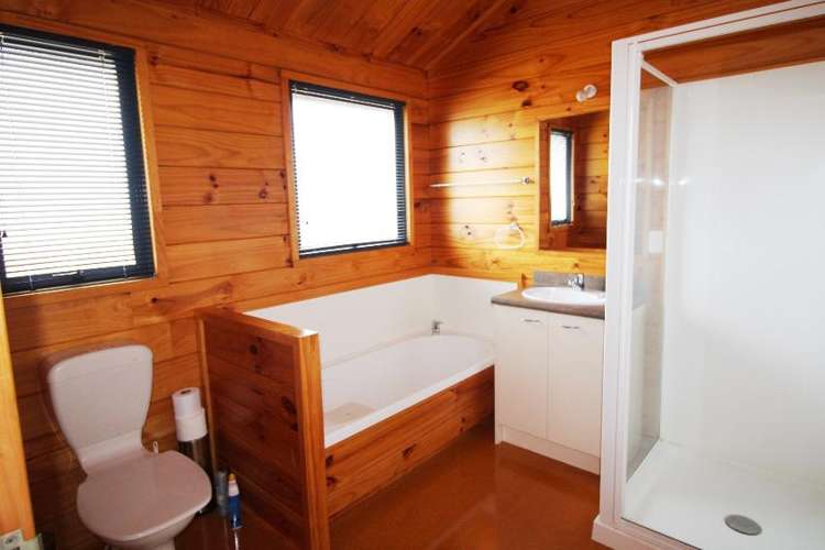 117 Castle View Road Matarangi_14