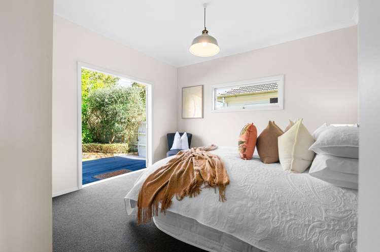 74 Fox Street Hamilton East_12