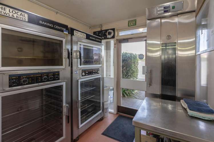 198 Main Road Waikouaiti_28